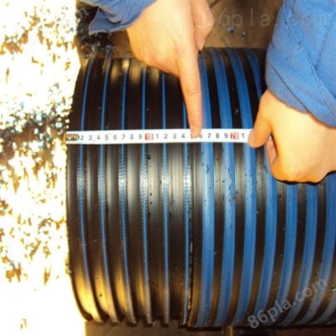 HDPE中空壁缠绕管生产线